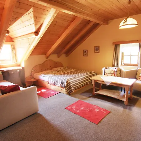 Hotel Frýdl 3*