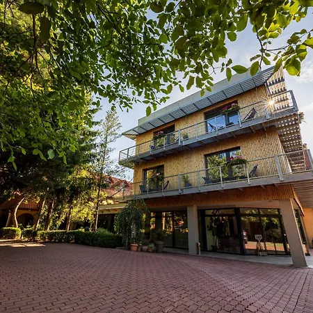 Frydl Hotel 3*